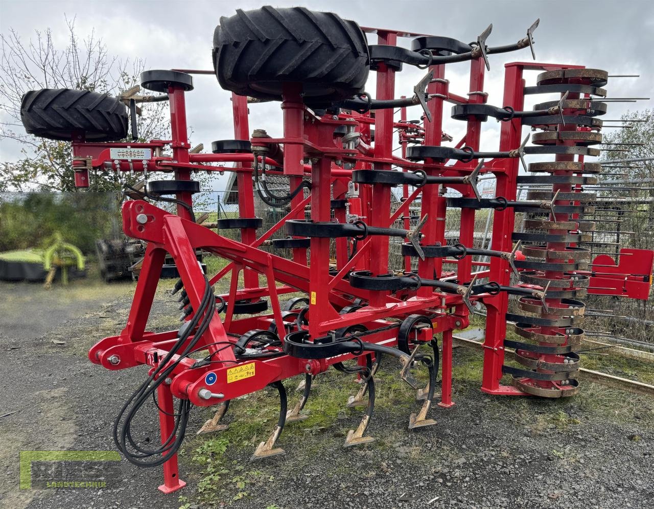 Grubber typu Horsch FINER 5 SL RollFlex hyd. TF + Rädersatz, Gebrauchtmaschine v Homberg (Ohm) - Maulbach (Obrázek 1)