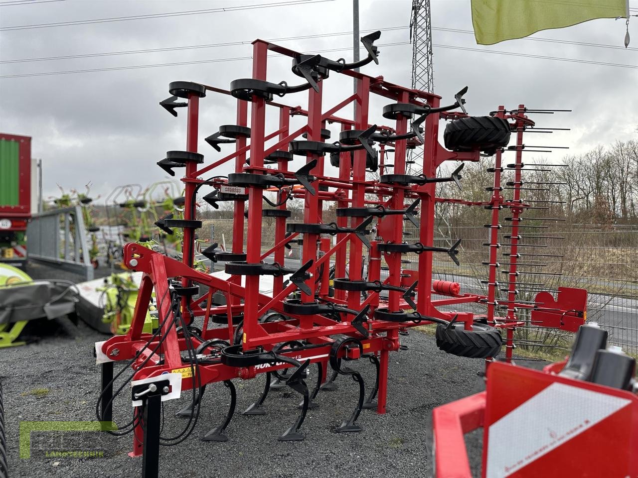 Grubber of the type Horsch Finer 6 SL  4 x Tiefenräder hyd. TF, Neumaschine in Homberg (Ohm) - Maulbach (Picture 1)