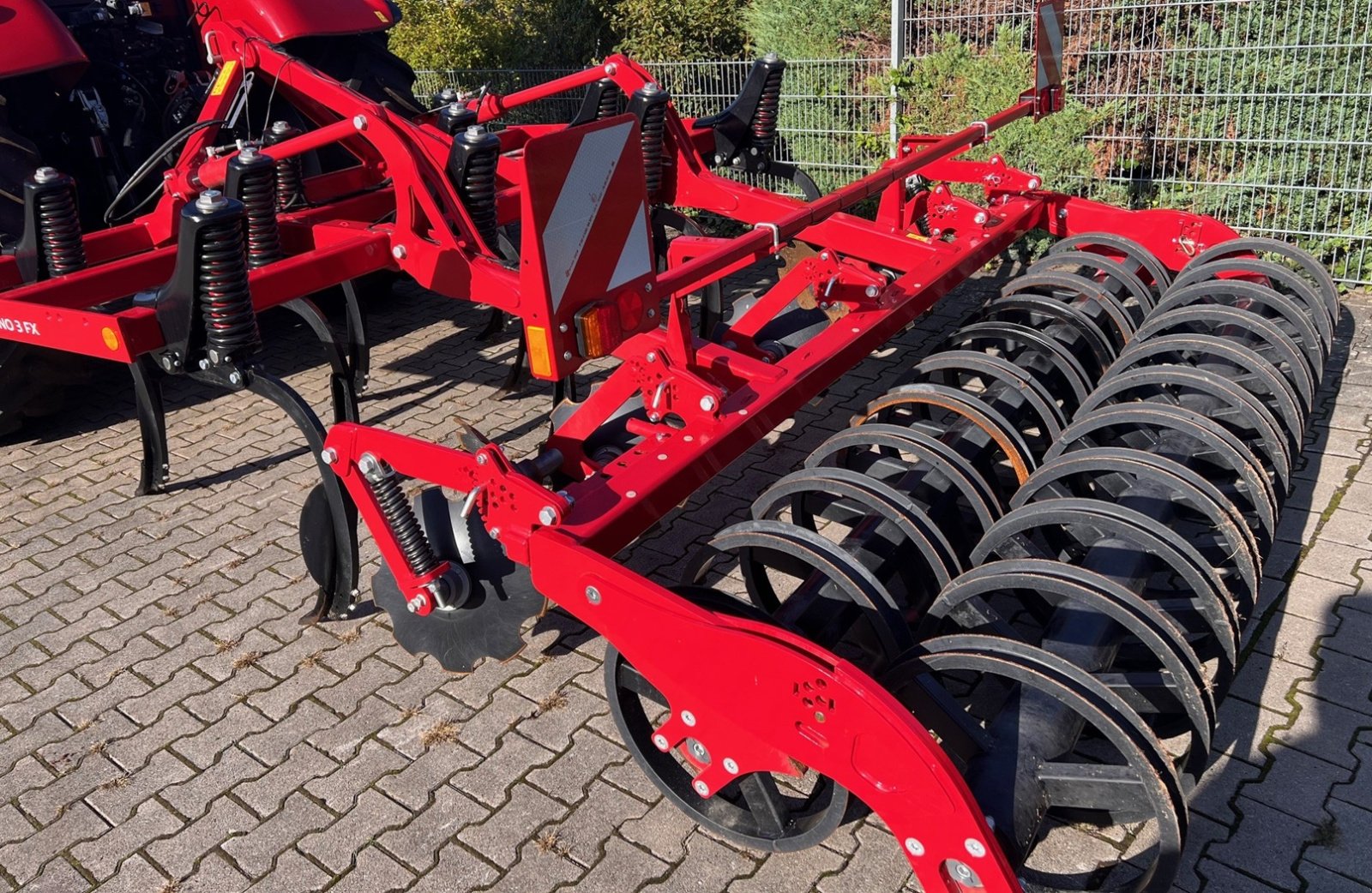 Grubber of the type Horsch TERRANO 3 FX  GRUBBER  **VORFÜHRMASCHINE**, Neumaschine in Bramsche (Picture 2)