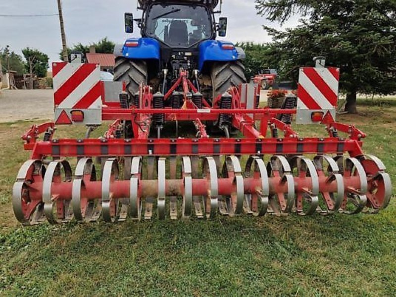 Grubber van het type Horsch TERRANO 3 FX, Gebrauchtmaschine in PEYROLE (Foto 3)