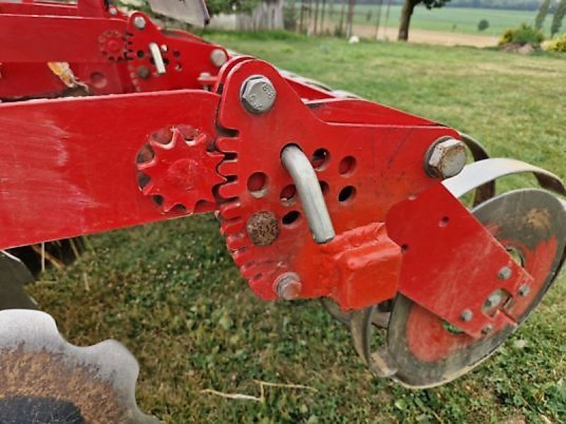 Grubber van het type Horsch TERRANO 3 FX, Gebrauchtmaschine in PEYROLE (Foto 7)