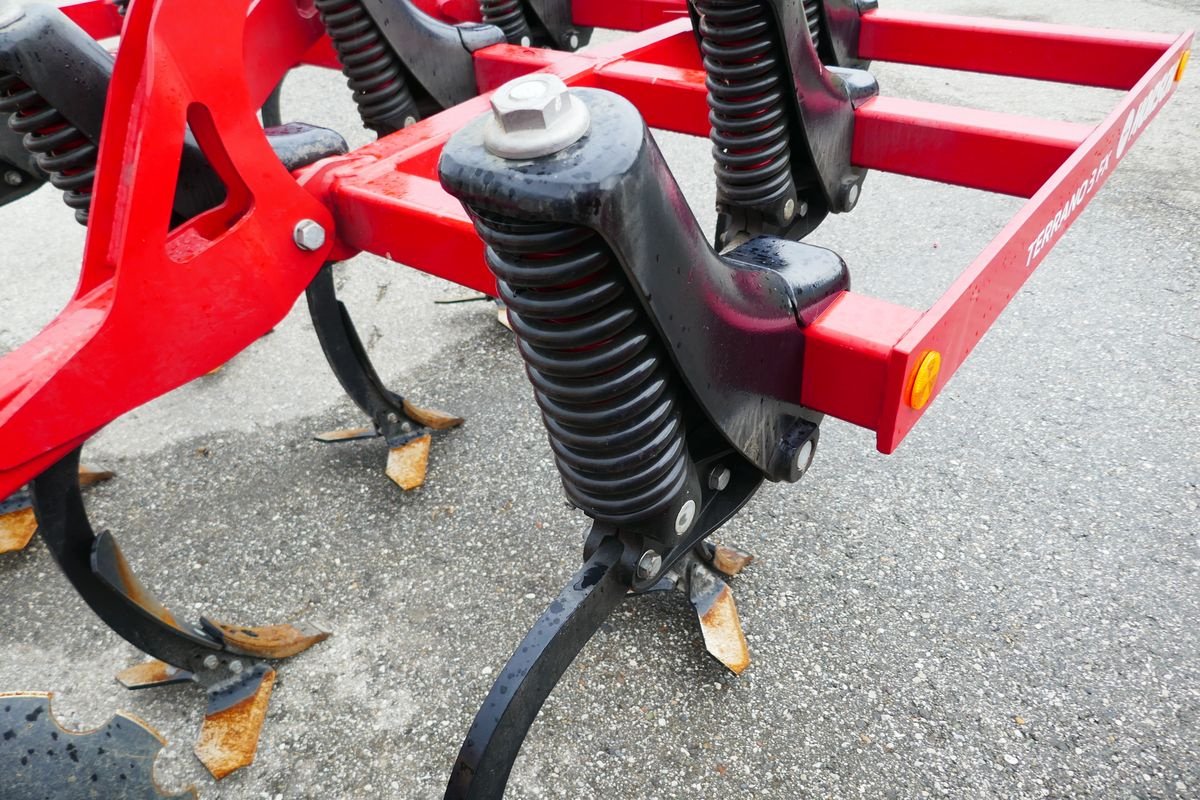 Grubber Türe ait Horsch Terrano 3 FX, Gebrauchtmaschine içinde Villach (resim 13)