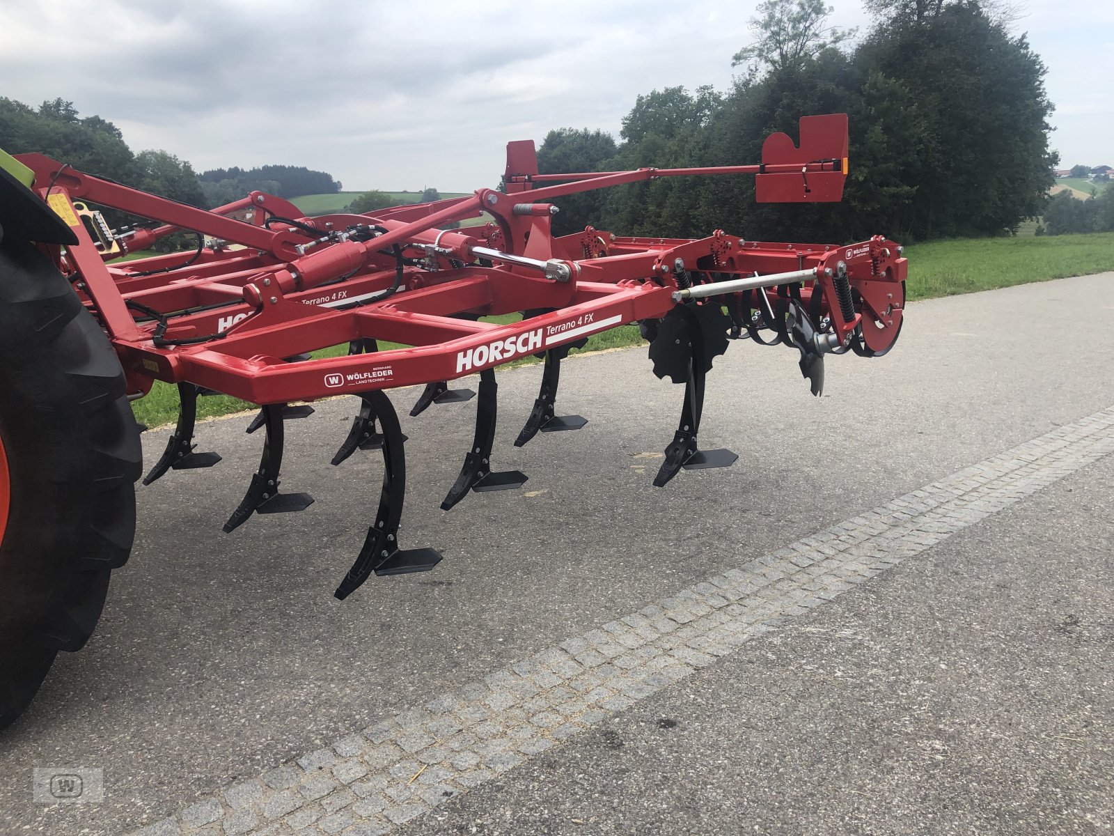 Grubber of the type Horsch Terrano 4 FX, Neumaschine in Zell an der Pram (Picture 1)