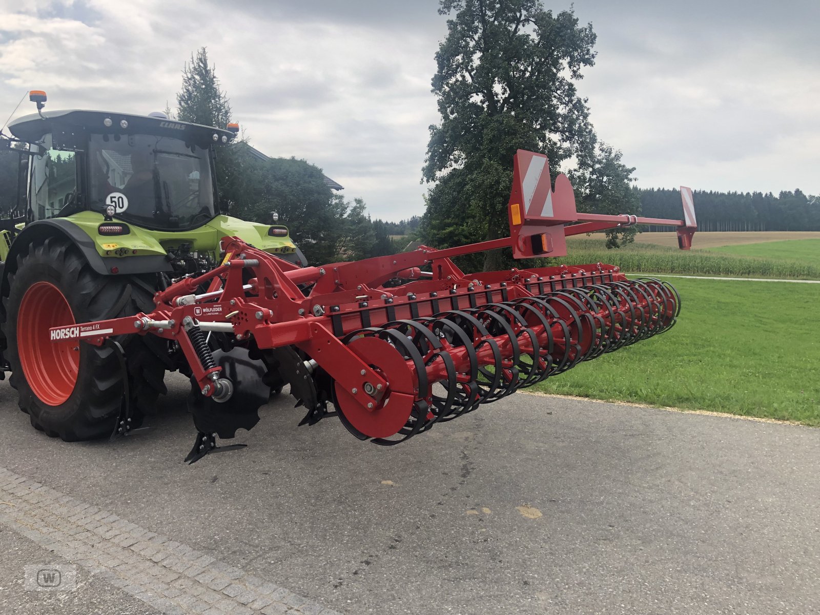 Grubber of the type Horsch Terrano 4 FX, Neumaschine in Zell an der Pram (Picture 3)