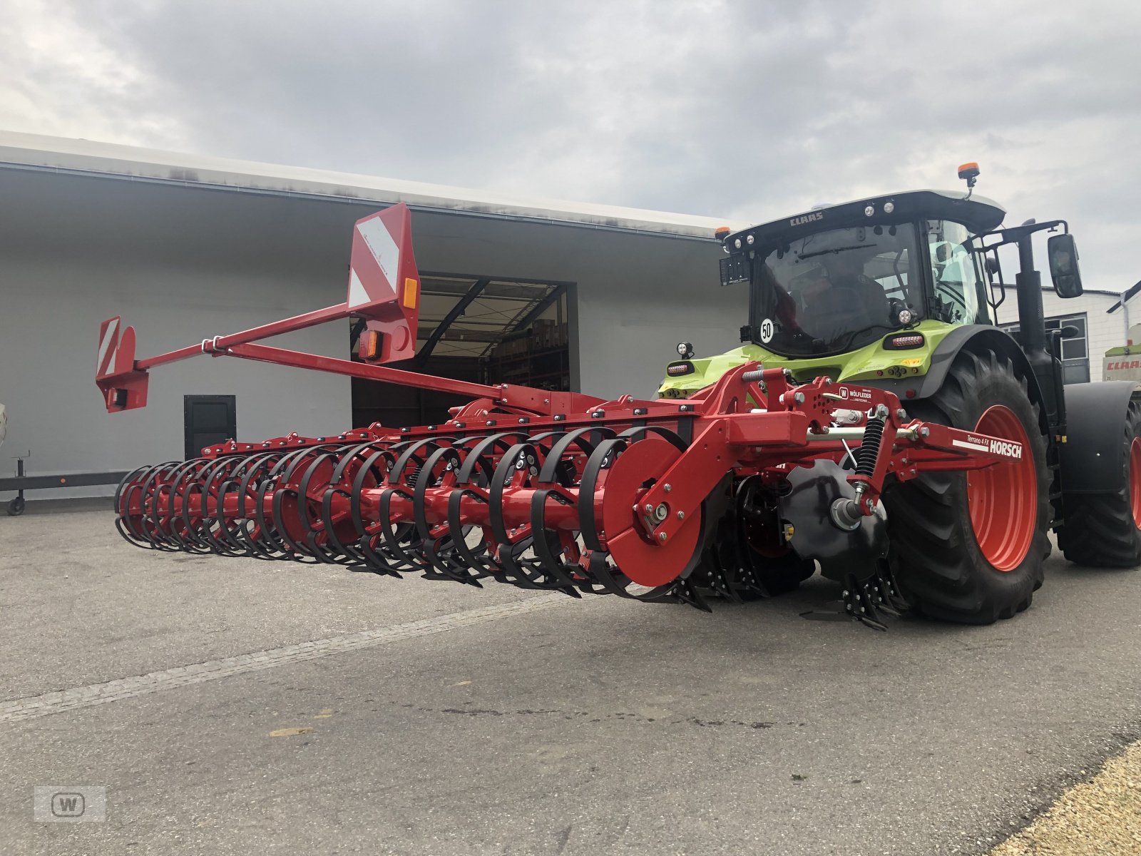 Grubber van het type Horsch Terrano 4 FX, Neumaschine in Zell an der Pram (Foto 5)