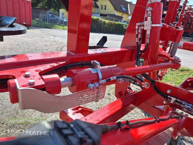 Grubber of the type Horsch Terrano 4 FX, Neumaschine in Kronstorf (Picture 8)