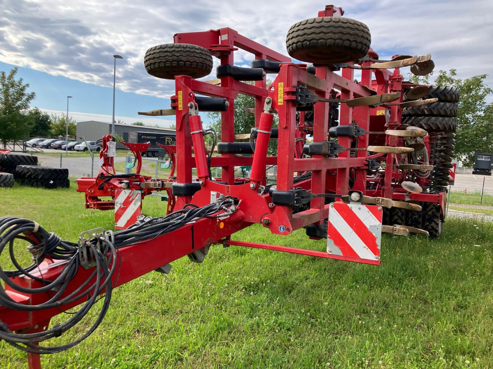 Grubber des Typs Horsch Tiger 5 AS, Gebrauchtmaschine in Goldberg (Bild 1)