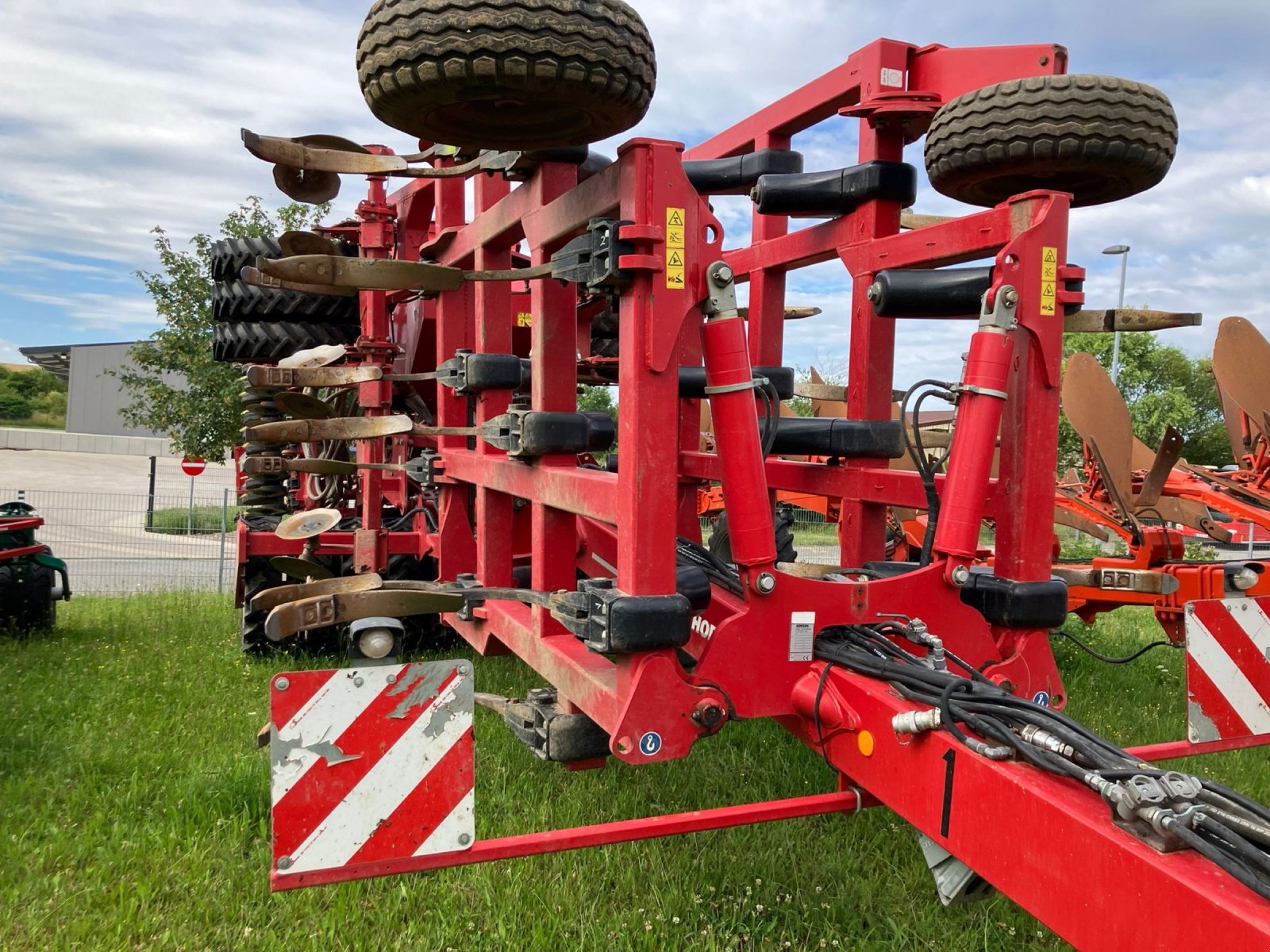 Grubber van het type Horsch Tiger 5 AS, Gebrauchtmaschine in Goldberg (Foto 2)