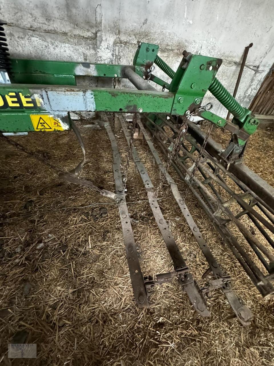 Grubber typu John Deere 410A Multitiller 6m, Gebrauchtmaschine v Pragsdorf (Obrázok 5)