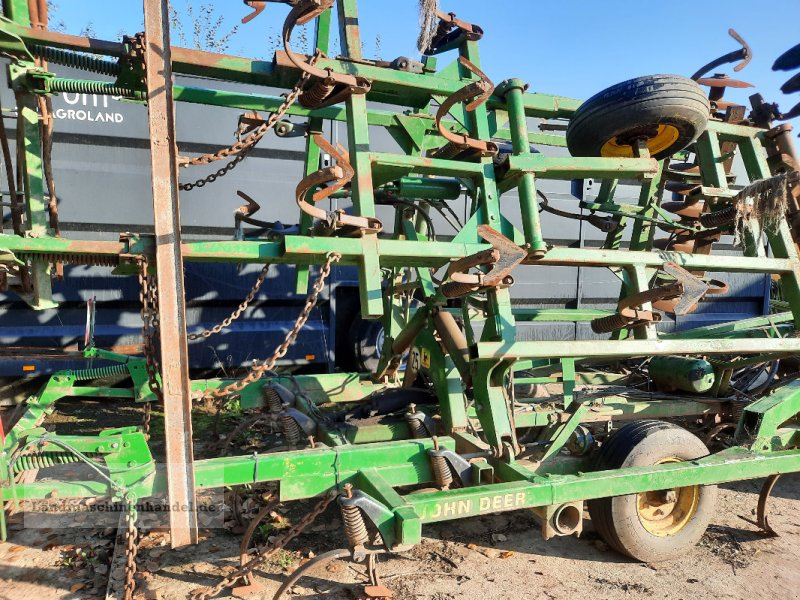 Grubber del tipo John Deere 420A, Gebrauchtmaschine en Burg/Spreewald