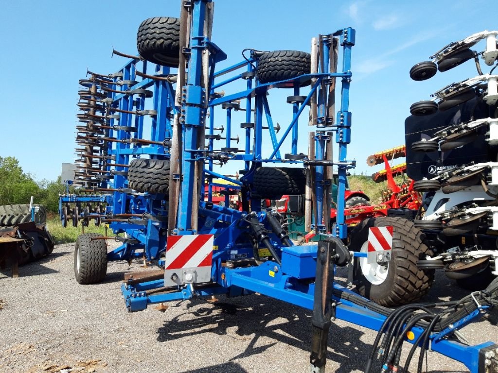 Grubber del tipo Köckerling ALLRONDER FLATLINE 750, Gebrauchtmaschine en CHEVILLON  (MAIZEROY) (Imagen 2)