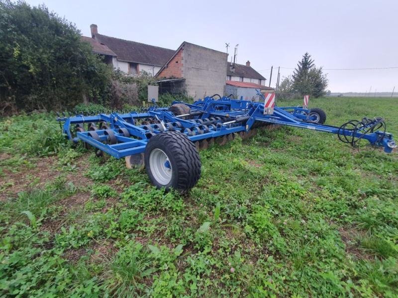 Grubber типа Köckerling REBELL T800, Gebrauchtmaschine в BRAY en Val (Фотография 1)