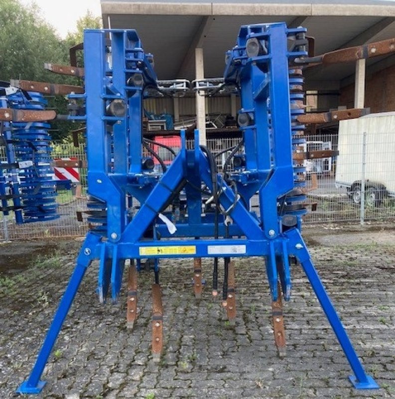 Grubber des Typs Köckerling Trio 400 mit Steinsicherung, Gebrauchtmaschine in Hofgeismar (Bild 2)