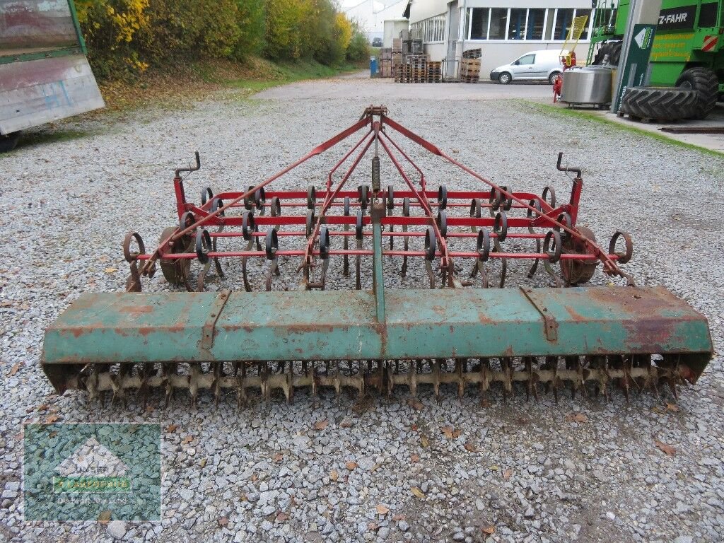 Grubber van het type Kongskilde Feingrubber 2,90m, Gebrauchtmaschine in Hofkirchen (Foto 3)