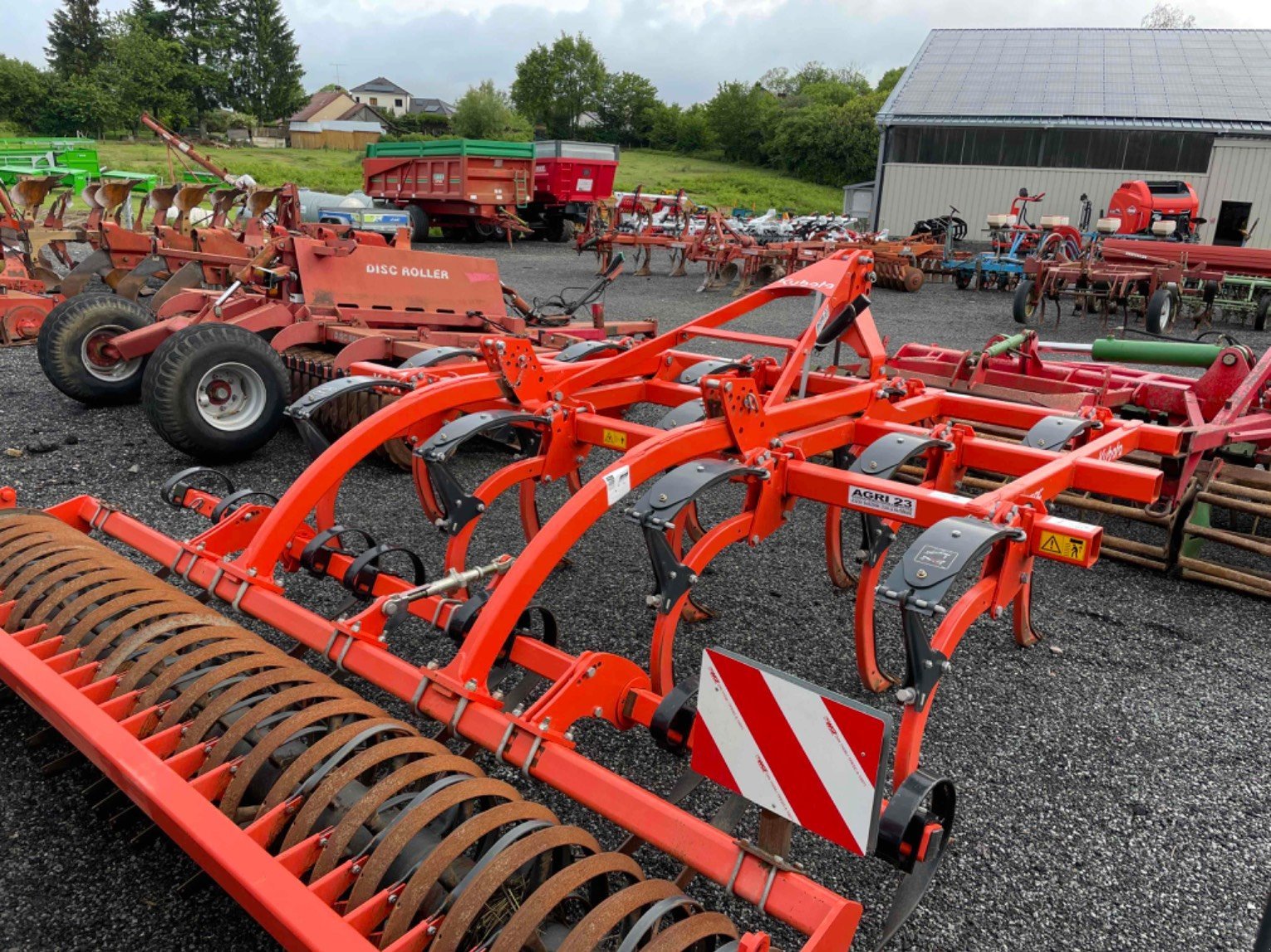 Grubber of the type Kubota Déchaumeur CU3350C Kubota, Gebrauchtmaschine in LA SOUTERRAINE (Picture 3)