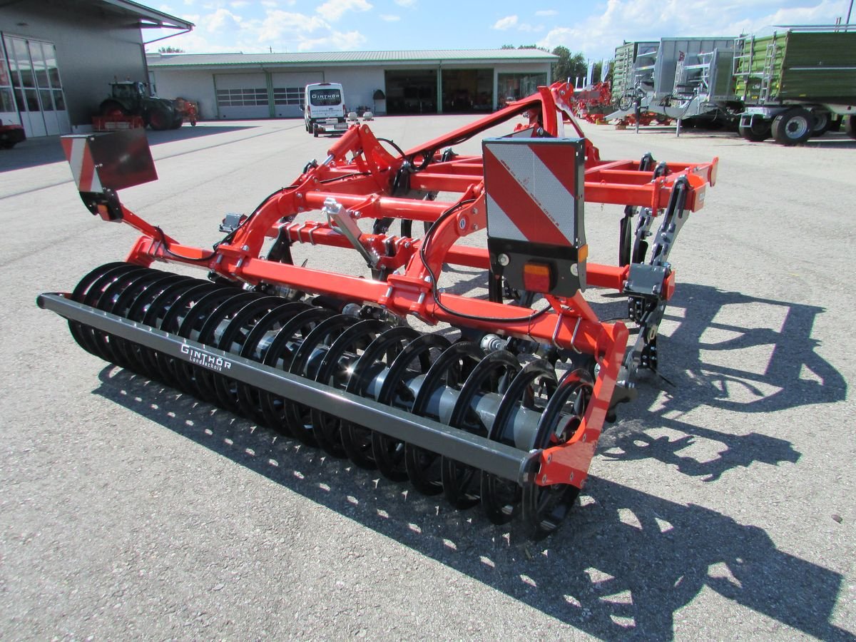 Grubber van het type Kuhn Cultimer L 300 T, Gebrauchtmaschine in Saxen (Foto 11)