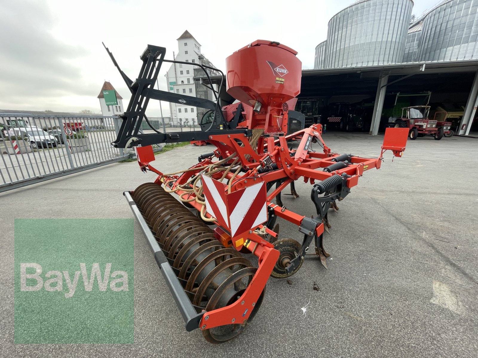 Grubber van het type Kuhn Cultimer L 300, Gebrauchtmaschine in Bamberg (Foto 5)