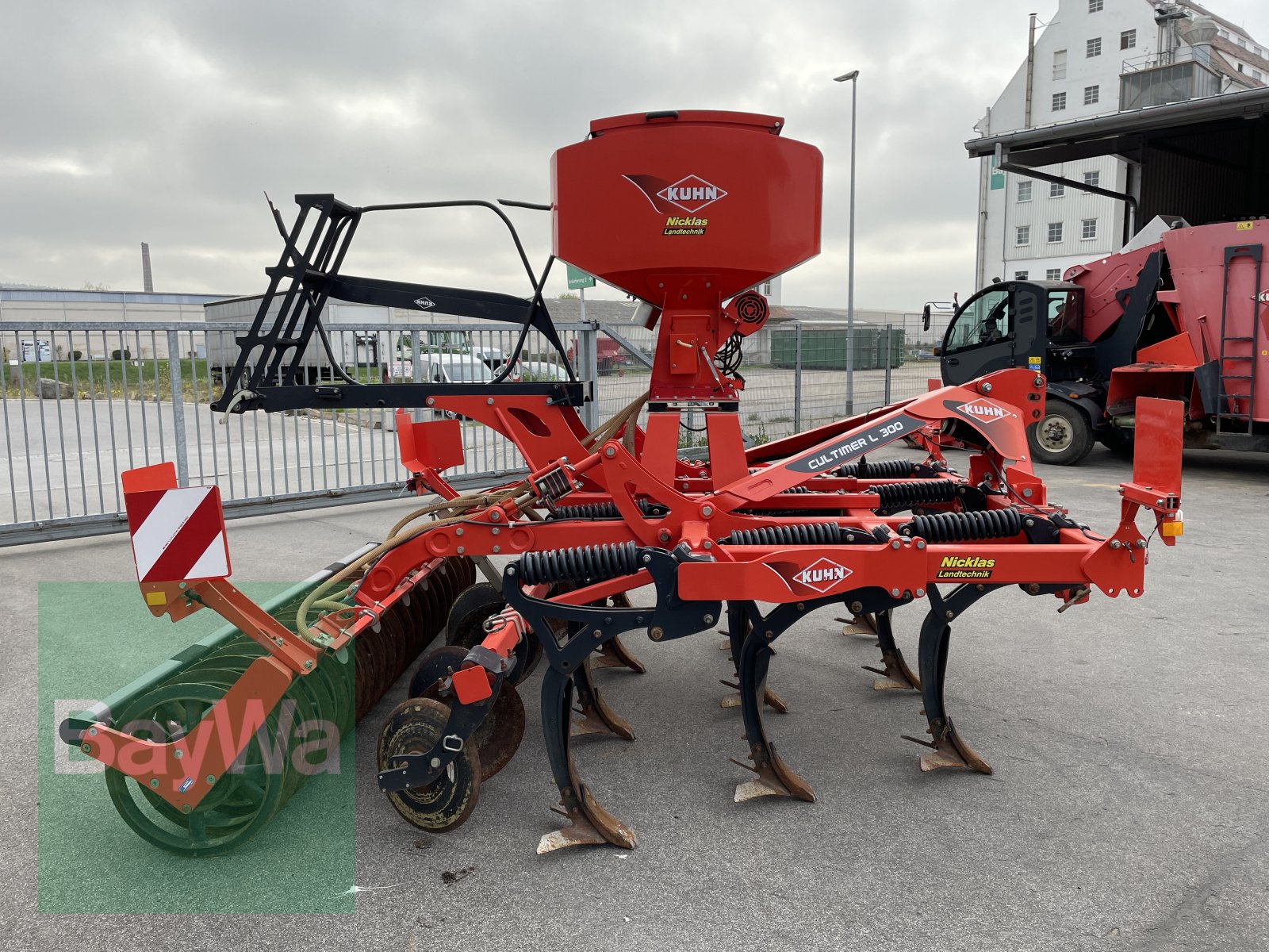 Grubber typu Kuhn Cultimer L 300, Gebrauchtmaschine v Bamberg (Obrázek 7)