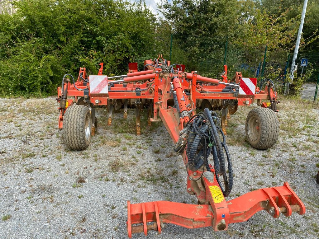 Grubber tip Kuhn CULTIMER L 4000 DESTOCKAGE, Gebrauchtmaschine in BELLAC (Poză 3)