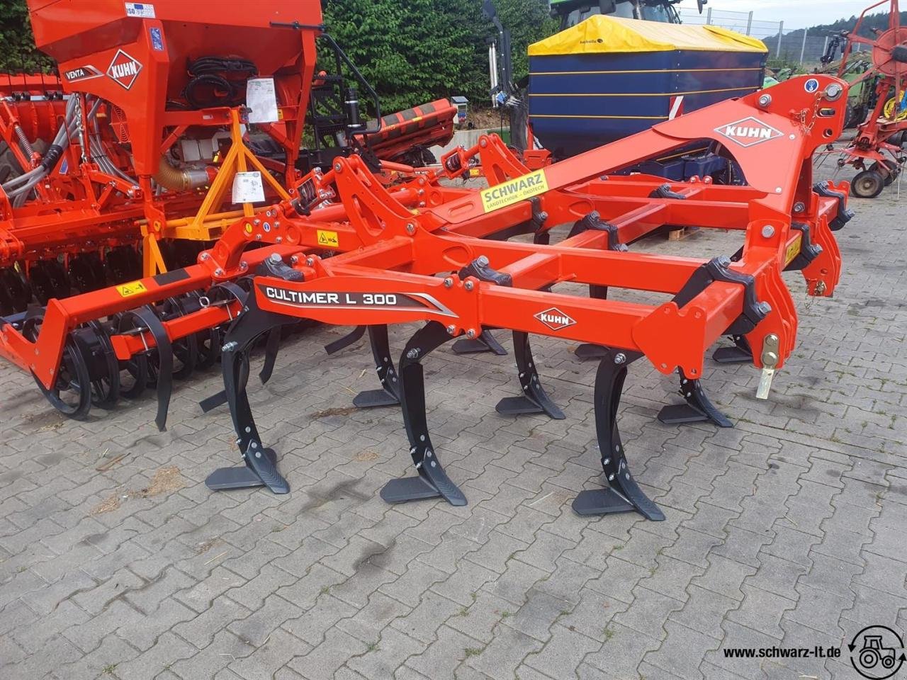 Grubber Türe ait Kuhn Cultimer L300T, Neumaschine içinde Aspach (resim 1)