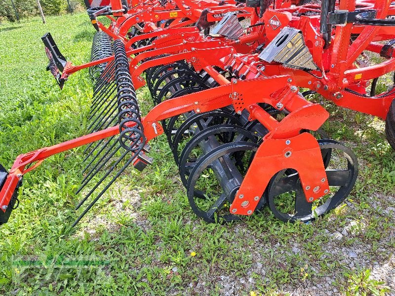 Grubber of the type Kuhn Prolander 6000, Neumaschine in Rot am See (Picture 3)