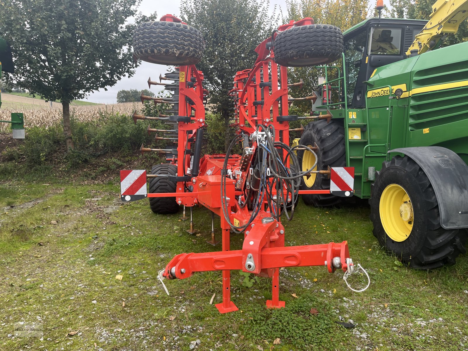 Grubber of the type Kuhn Prolander 6000, Neumaschine in Tettenweis / Karpfham (Picture 3)