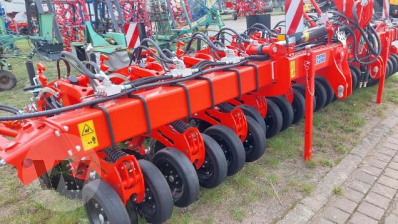 Grubber tip Kuhn STRIGER 600R, Neumaschine in Jördenstorf (Poză 4)