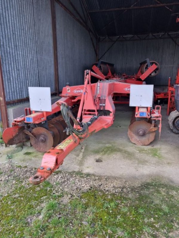 Grubber tip Kuhn XM 44, Gebrauchtmaschine in FRESNAY LE COMTE (Poză 1)