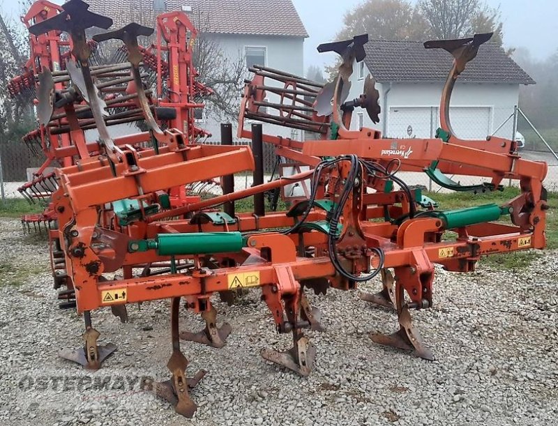 Grubber tipa Kverneland CLB 4,70 steingesichert, Gebrauchtmaschine u Rohr (Slika 1)