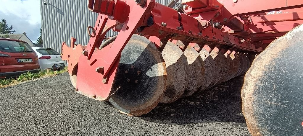 Grubber du type Kverneland QUALIDISC T5000, Gebrauchtmaschine en NEUVILLE AUX BOIS (Photo 10)