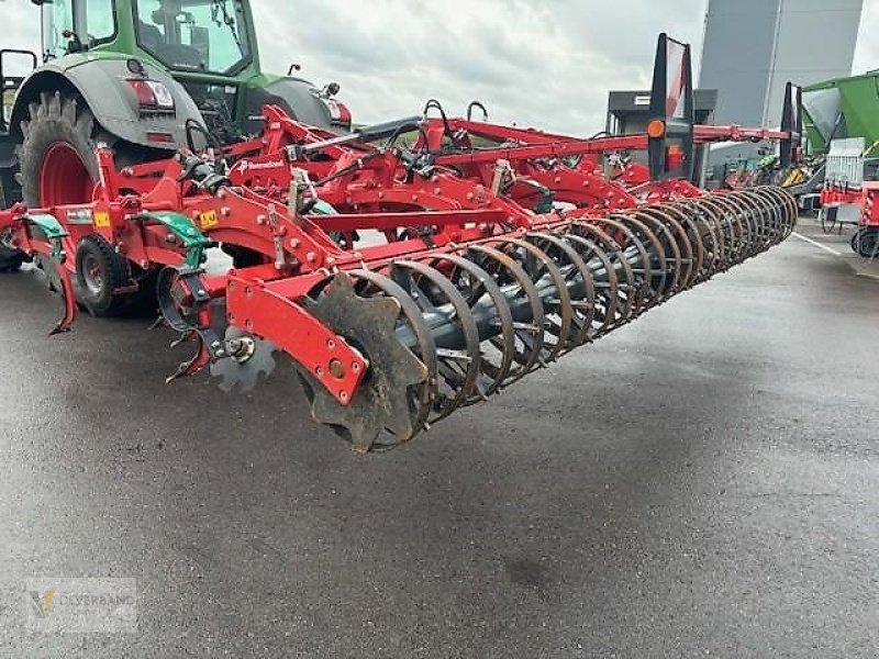 Grubber van het type Kverneland Turbo 5000F, Vorführmaschine in Colmar-Berg (Foto 2)