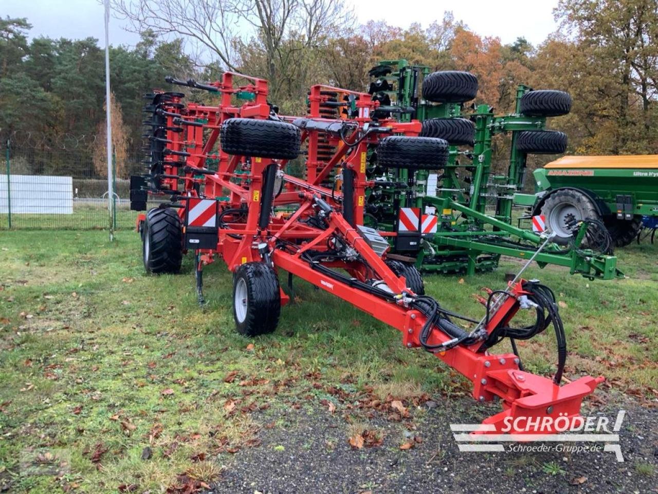 Grubber of the type Kverneland TURBO 6500 T, Neumaschine in Friedland (Picture 1)