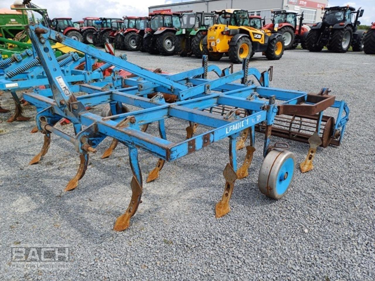 Grubber des Typs Lemken ACHAT 11, Gebrauchtmaschine in Boxberg-Seehof (Bild 1)