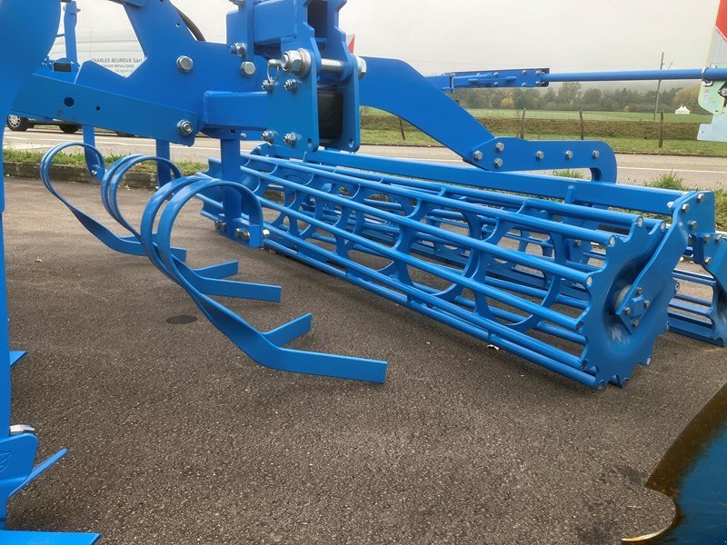 Grubber van het type Lemken Karat 10/300 U, Neumaschine in Domdidier (Foto 4)