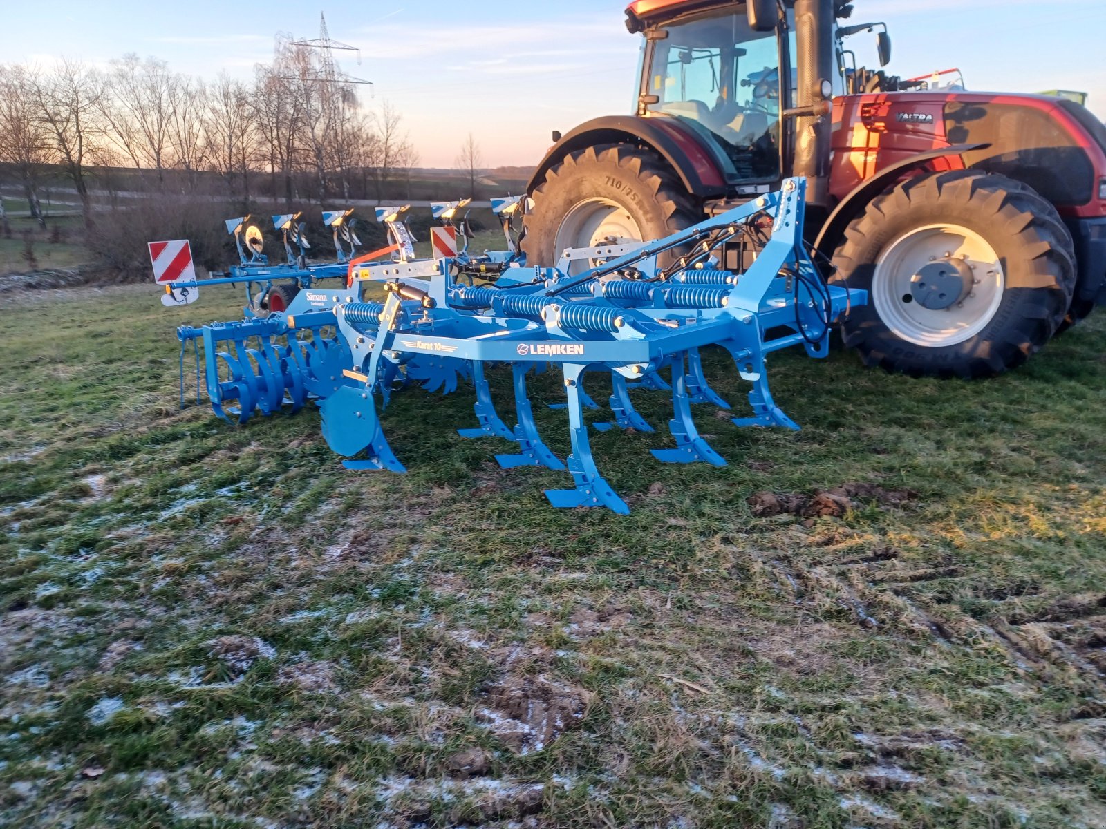 Grubber des Typs Lemken Karat 10/300 U, Neumaschine in Uffenheim (Bild 3)