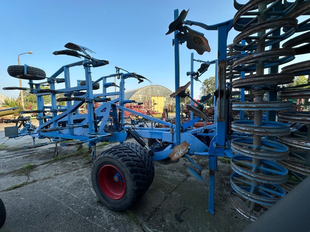 Grubber des Typs Lemken Karat 12/600, Gebrauchtmaschine in Liebenwalde (Bild 10)