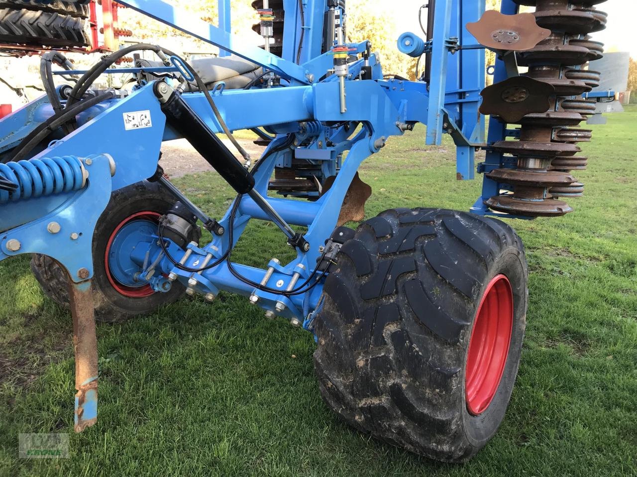 Grubber van het type Lemken Karat 12/700 KUA, Gebrauchtmaschine in Alt-Mölln (Foto 5)