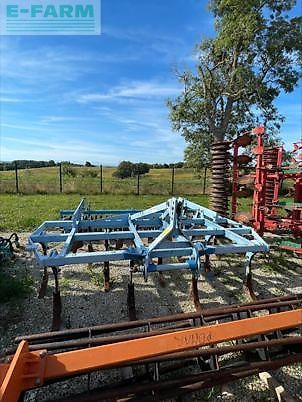 Grubber des Typs Lemken karat 9 350, Gebrauchtmaschine in MONFERRAN (Bild 2)