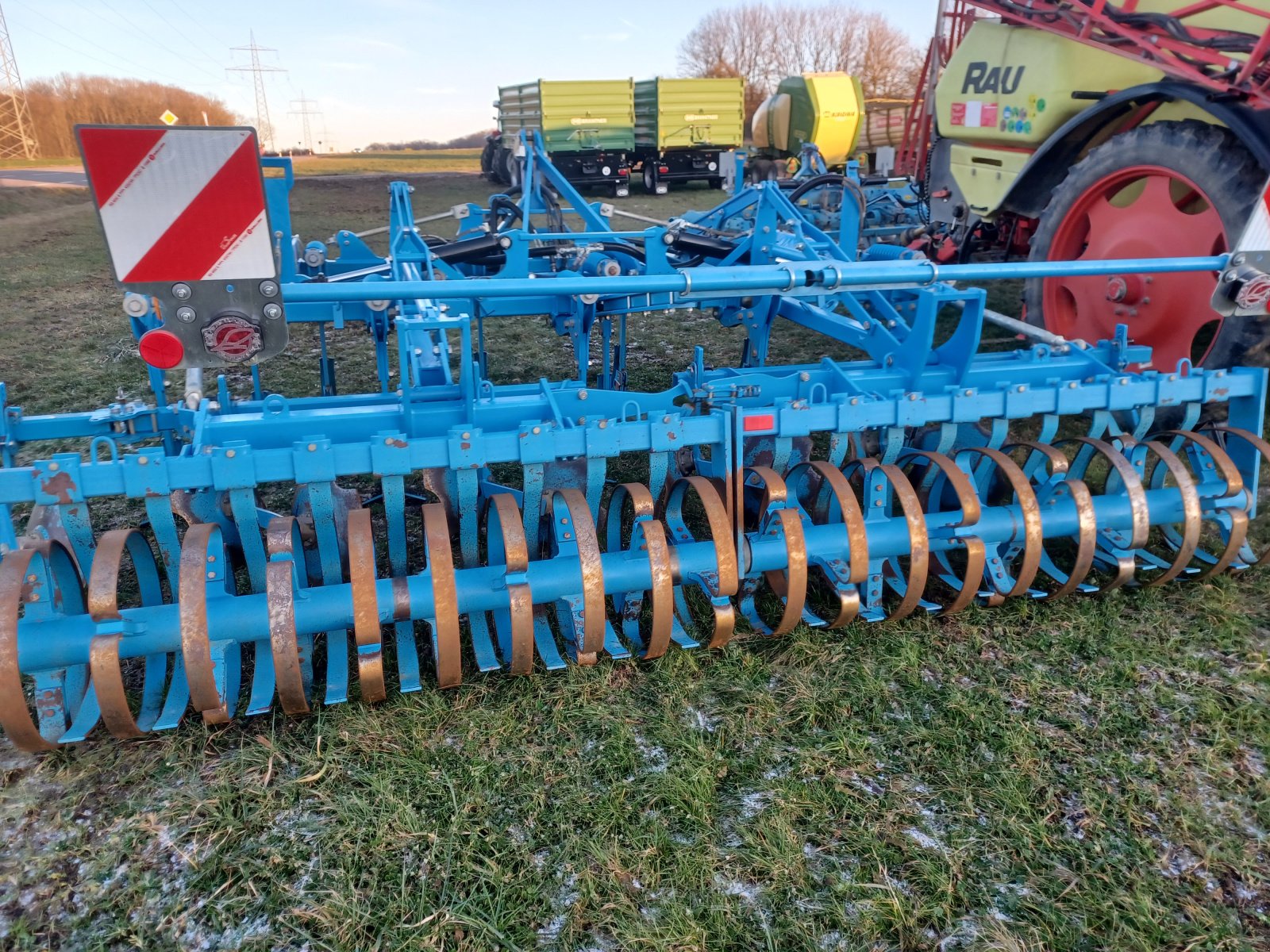 Grubber des Typs Lemken Karat 9/400 KÜ, Gebrauchtmaschine in Uffenheim (Bild 5)