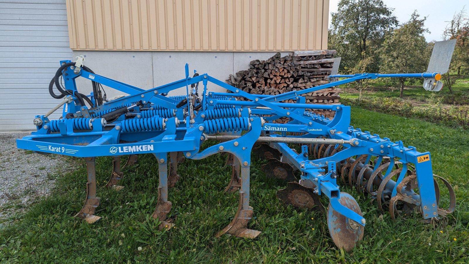 Grubber del tipo Lemken Karat 9/400 KÜ, Gebrauchtmaschine en Gnodstadt (Imagen 2)