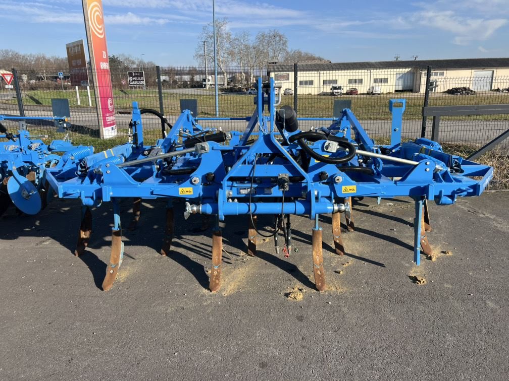 Grubber van het type Lemken KARAT 9/400 KU, Gebrauchtmaschine in Aubiet (Foto 2)