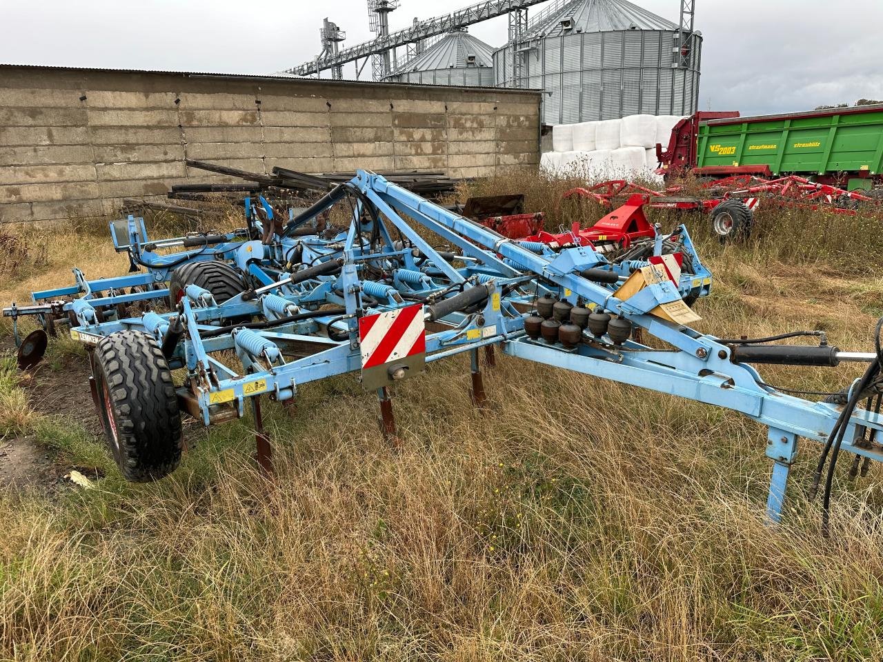 Grubber typu Lemken Karat 9, Gebrauchtmaschine v Beelitz (Obrázok 1)