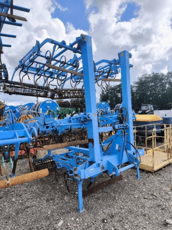 Grubber des Typs Lemken Korund 750L, Gebrauchtmaschine in Vogelsheim (Bild 2)