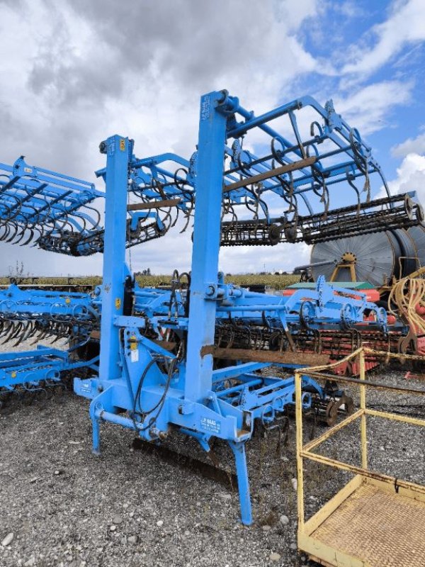 Grubber des Typs Lemken Korund 750L, Gebrauchtmaschine in Vogelsheim (Bild 1)