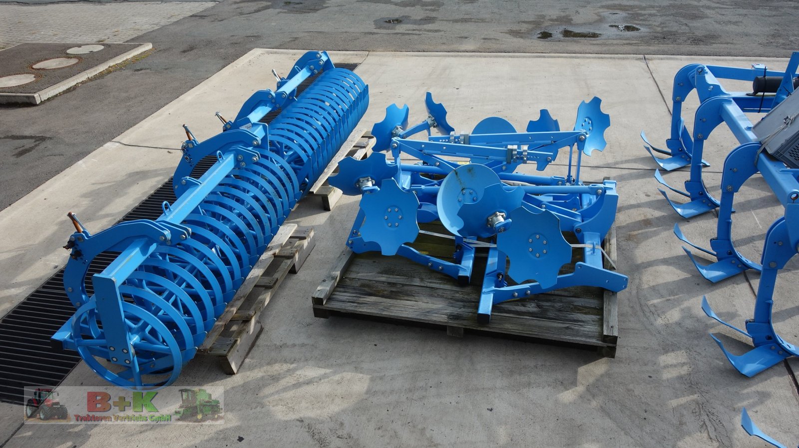 Grubber tipa Lemken Kristall 9/400, Neumaschine u Kettenkamp (Slika 12)