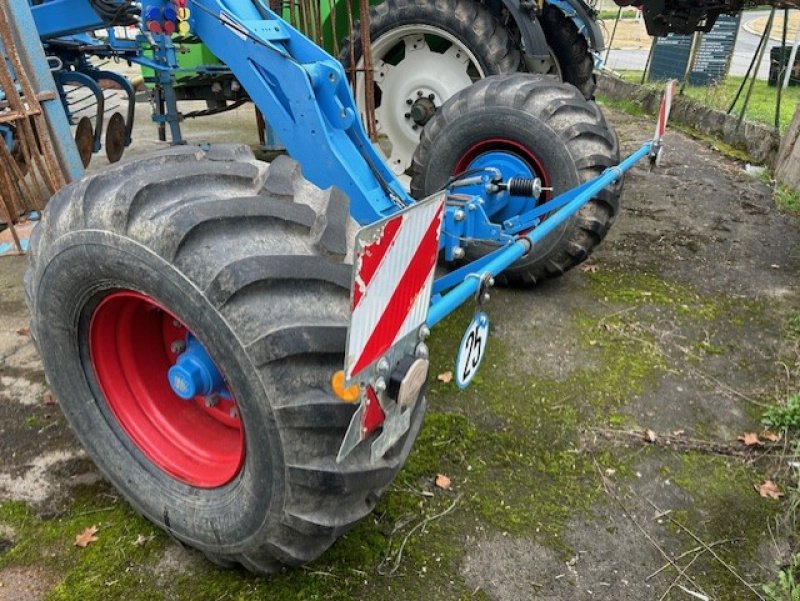 Grubber du type Lemken RUBIN 10, Gebrauchtmaschine en JOSSELIN (Photo 4)