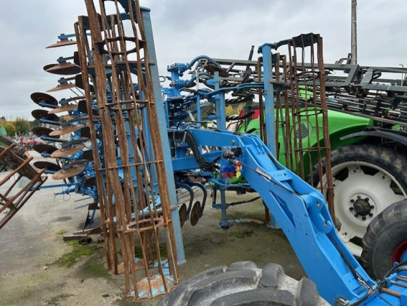 Grubber du type Lemken RUBIN 10, Gebrauchtmaschine en JOSSELIN (Photo 5)