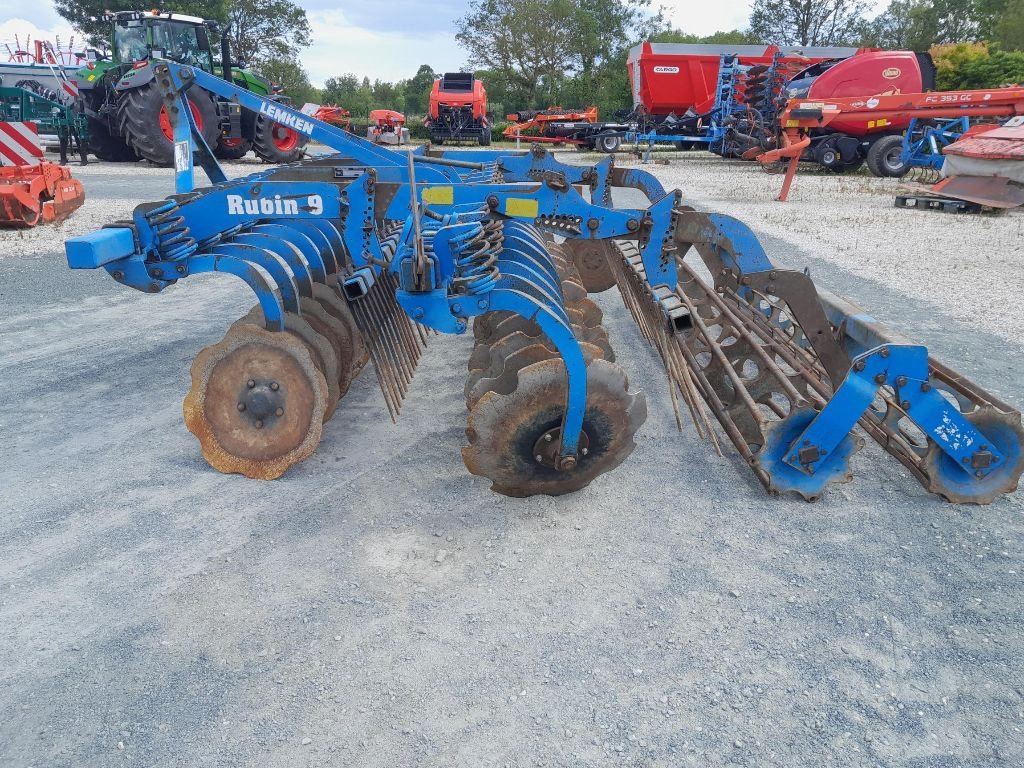 Grubber des Typs Lemken RUBIN 9/300U, Gebrauchtmaschine in LES ESSARTS (Bild 4)