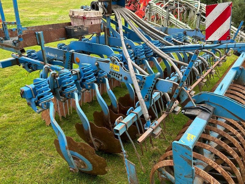 Grubber typu Lemken RUBIN 9, Gebrauchtmaschine v LANDIVISIAU (Obrázok 5)