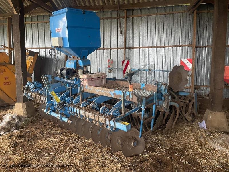 Grubber typu Lemken RUBIN 9, Gebrauchtmaschine v LANDIVISIAU (Obrázek 1)